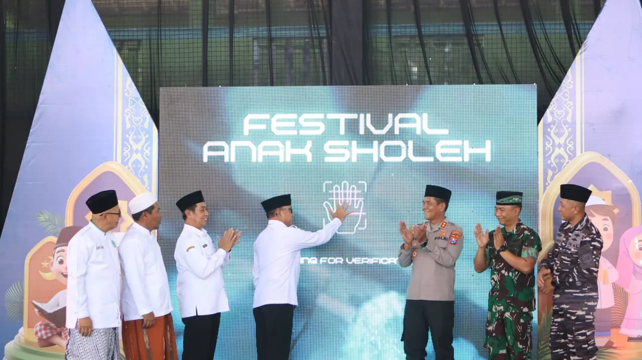 Semarak Festival Anak Sholeh Banyuwangi 2025: Dandim 0825 Ajak Pelajar Tanamkan Iman dan Cinta Tanah Air