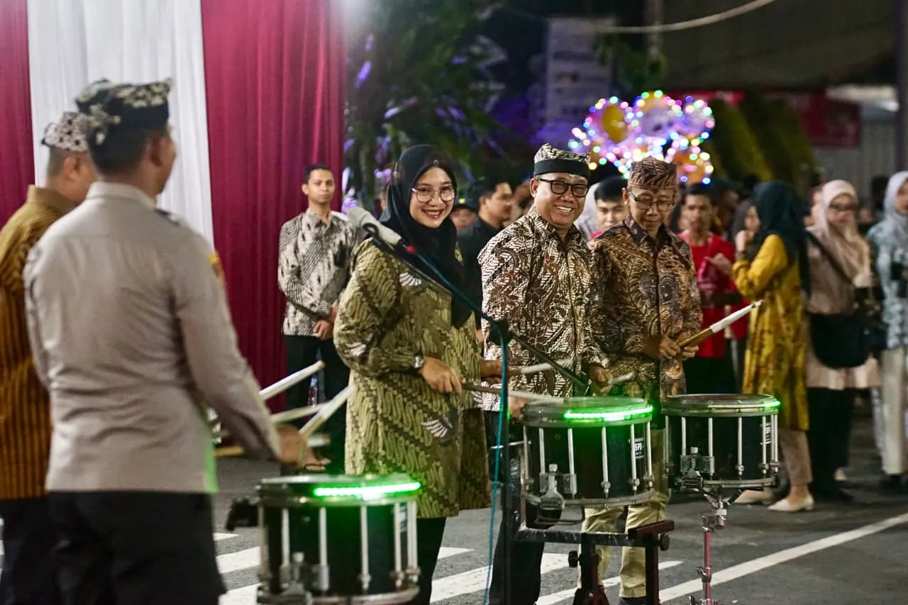 Ribuan Peserta Ramaikan Ijen Marching Festival III 2025 di Banyuwangi, Atraksi Musik Spektakuler Hiasi Kota