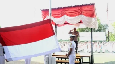 Kapolresta Banyuwangi Ajak Siswa Jadi Generasi Emas Anti Hoaks dan Tertib Hukum Lewat Program Police Goes To School