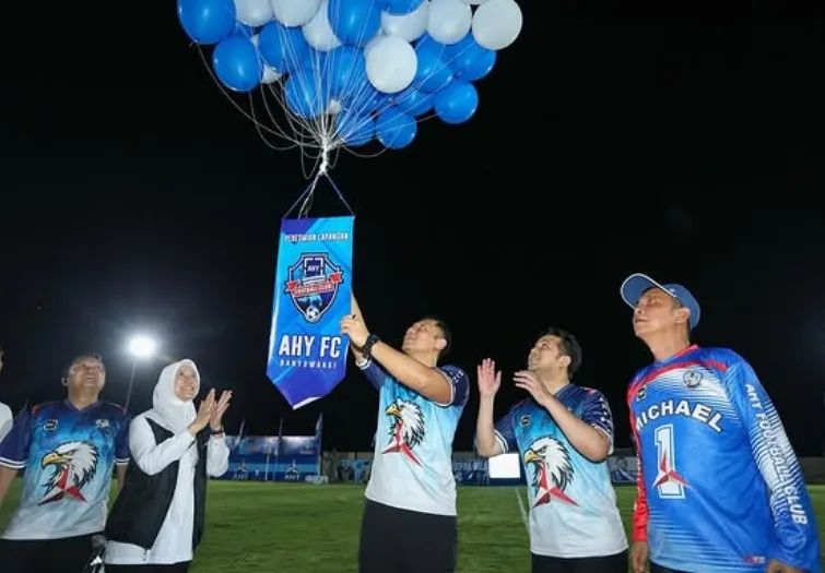 AHY Resmikan Lapangan Sepak Bola AHY FC Banyuwangi, Dorong Anak Muda Tumbuh Jadi Generasi Tangguh dan Berprestasi