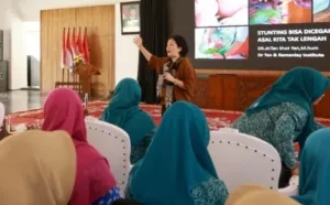 Banyuwangi Tingkatkan Pengetahuan Kader Posyandu, Dr. Tan Shot Yen Bahas Lengkap Soal Gizi Balita