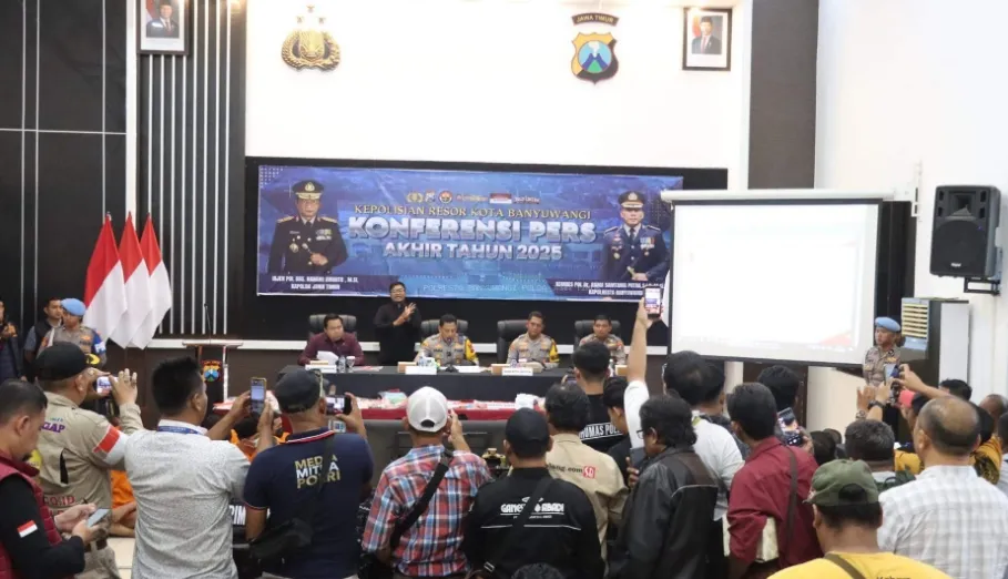 Polresta Banyuwangi Paparkan Rilis Akhir Tahun 2025, Dari Lonjakan Perkara hingga Turunnya Kecelakaan