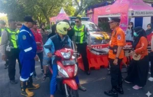 Respons Cepat Pos PAM Banyuwangi Kota Selamatkan Pengendara, Aksi Sigap Polisi Saat Operasi Ketupat Semeru 2026