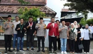 Kapolresta Banyuwangi Rangkul Mahasiswa Cipayung Plus, 250 Takjil Dibagikan untuk Masyarakat