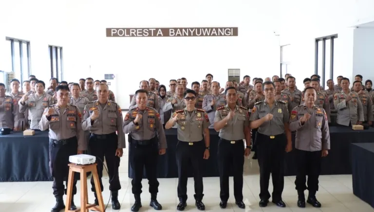 Polresta Banyuwangi Gembleng Sat Samapta, SOP Lapangan Diperketat untuk Hadapi Situasi Rawan