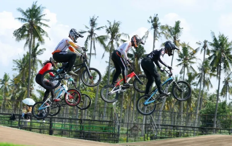 BMX Supercross Banyuwangi 2026 Hadirkan Ratusan Pembalap Mancanegara, Ekonomi Warga Lokal Ikut Melaju
