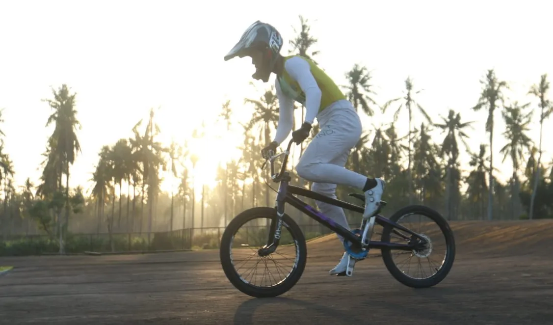 Jelang Banyuwangi BMX Supercross 2026, Pembalap Nasional dan Internasional Mulai Jajal Sirkuit Muncar