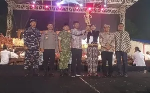Lestarikan Tradisi, Danramil Tegaldlimo Hadiri Resepsi Delima Culture Roots dan Pagelaran Wayang Kulit