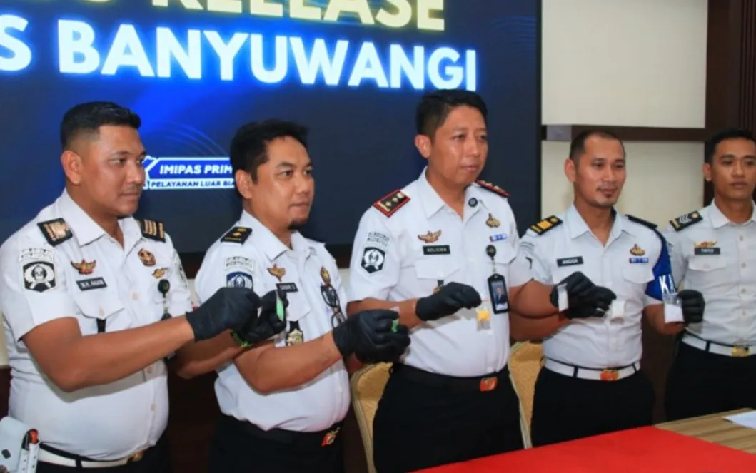 Modus Lempar dari Luar Tembok Digagalkan, Lapas Banyuwangi Sita Puluhan Paket Diduga Sabu dan Ekstasi