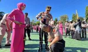 Momen Khidmat Kenaikan Pangkat di Polresta Banyuwangi