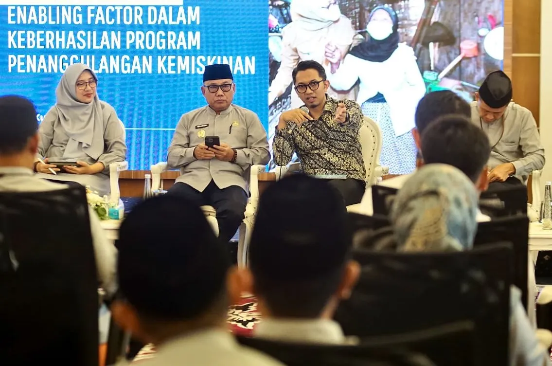 Pemerintah Pusat Kembali Pilih Banyuwangi Jadi Pilot Project Pengentasan Kemiskinan Nasional Setelah Sukses Digitalisasi Perlinsos
